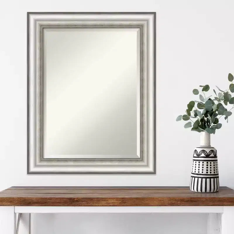 Specchio da Parete con Cornice per Salone 23" x 29" Argento - Rettangolare Moderno, Smussato, Nessun Montaggio Richiesto