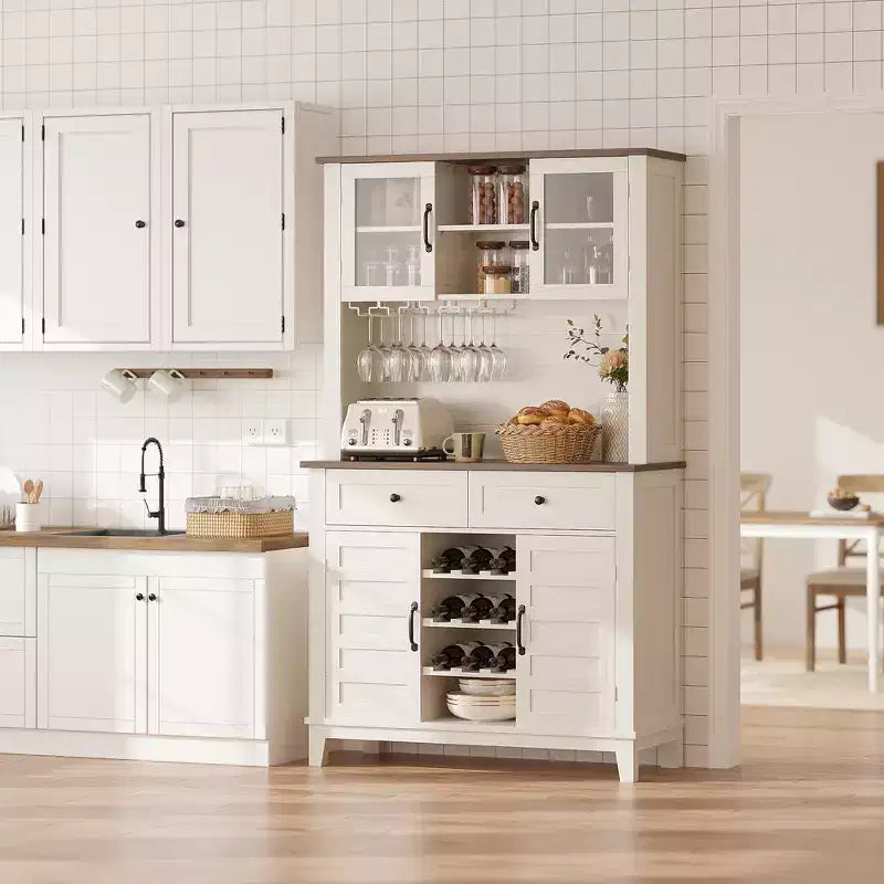 Credenza Bar 72 Farmhouse – Mobile Bar con Portabottiglie per 9 bottiglie, 4 Portabicchieri e Ripiano Regolabile, Bianco