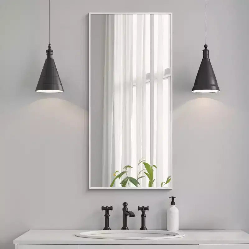 Specchio da parete dorato a rettangolo ad angolo retto con bordo sottile in lega di alluminio, 91 cm A x 61 cm L, 1 pezzo