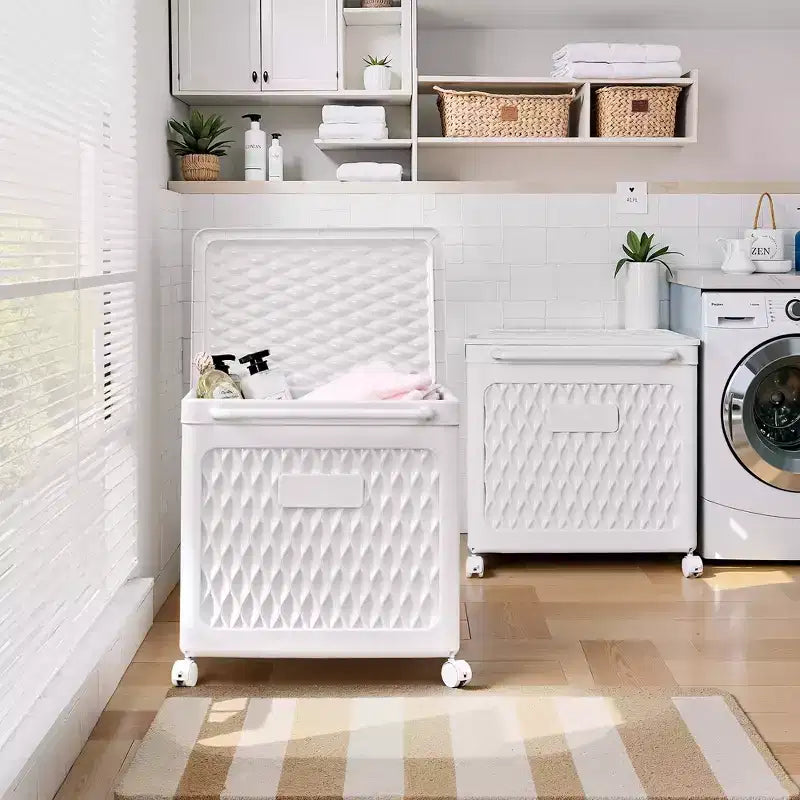 Cesto portabiancheria con ruote e coperchio, cesto portabiancheria in plastica con manico, cesto portabiancheria su ruote per lavanderia o bagno, bianco