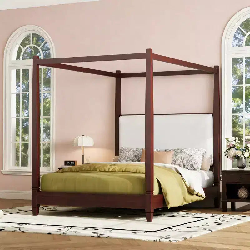 Letto a baldacchino moderno con testiera imbottita per la camera da letto